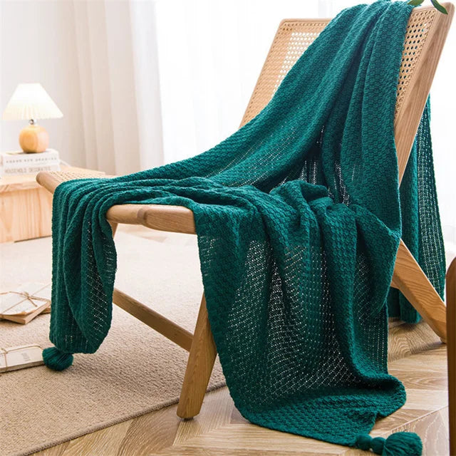 Chunky Knit Waffle Blanket with Tassels – Cozy Nordic Bedspread for Sofa, Couch & Bed